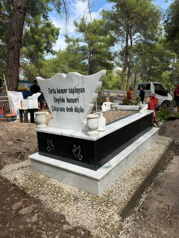 Muğla Mermer ve Star Galaksi Granit Karışımı Mezar – Model 34 - Görsel 4