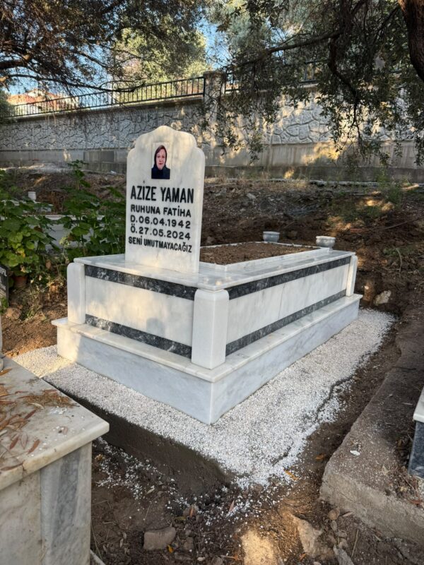 Bursa Siyahı ve Beyaz Muğla Mermeri Mezar - Model 37 - Görsel 5