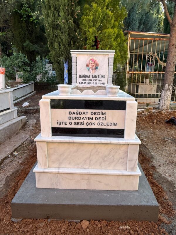 Granit ve Muğla Mermeri Karışımı Mezar - Model 40 - Görsel 7